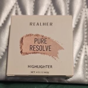 RealHer Pure Resolve Highlighter - Subtle Cream Glow